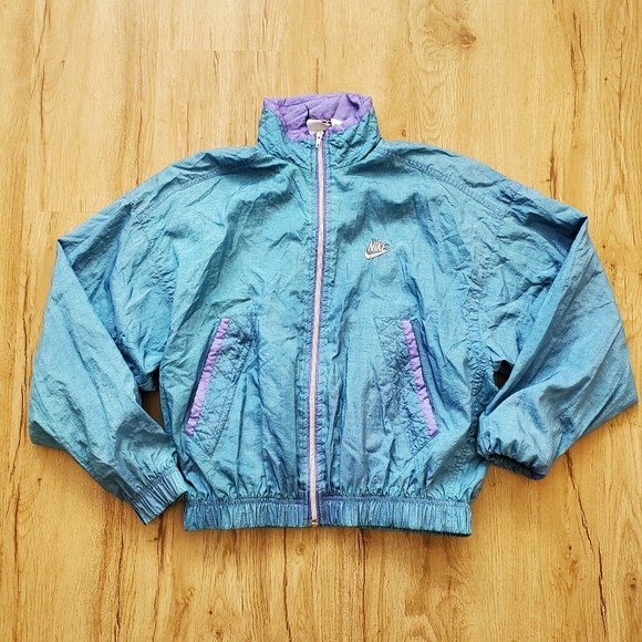 Nike Jackets & Blazers - Vnt Nike retro SKU435